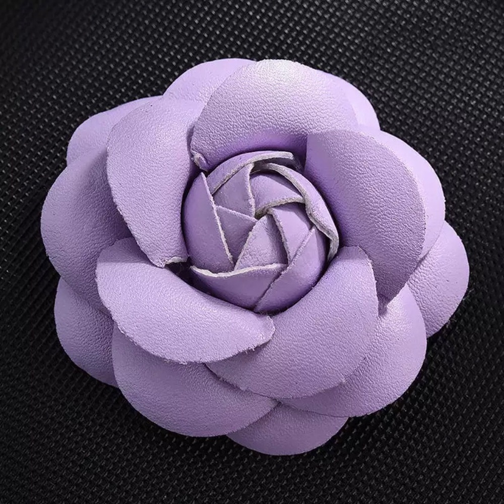 Camellia Flower Magnetic Vegan Leather Bag Charm - Picture 10 of 15